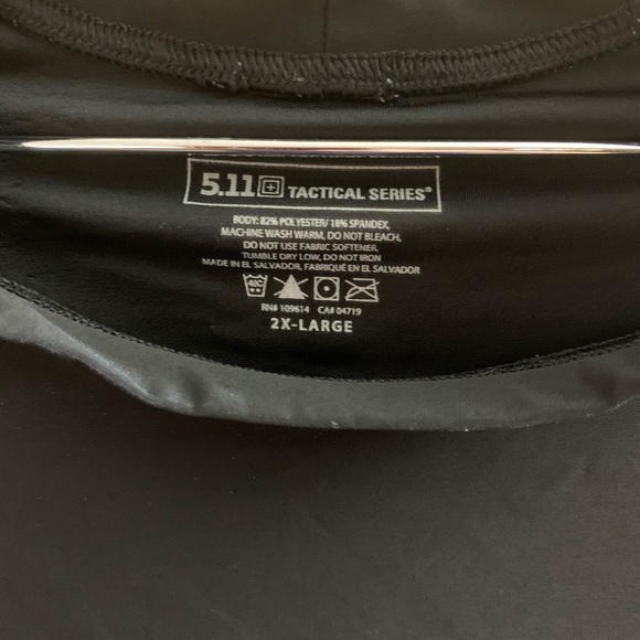 Men’s 5.11 tactical series fitted shirt. 2XL - Picture 3 of 4